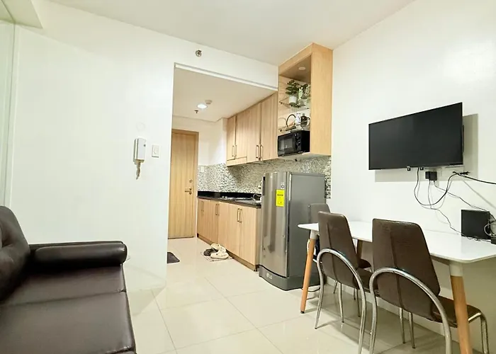 Dreamstaycation Shore Residences